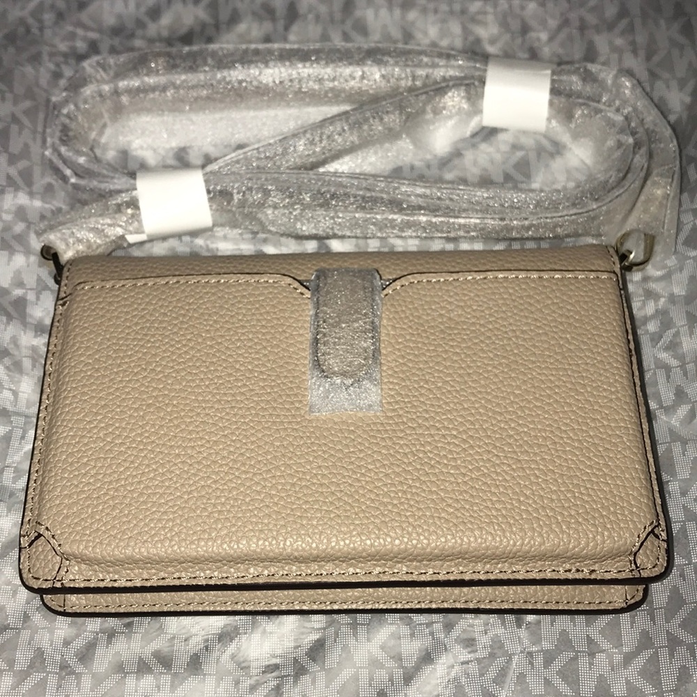 Michael Kors Convertible Crossbody Bag - Beige - Picture 3 of 8